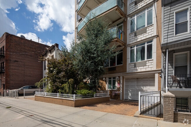 Photo - Crescent View