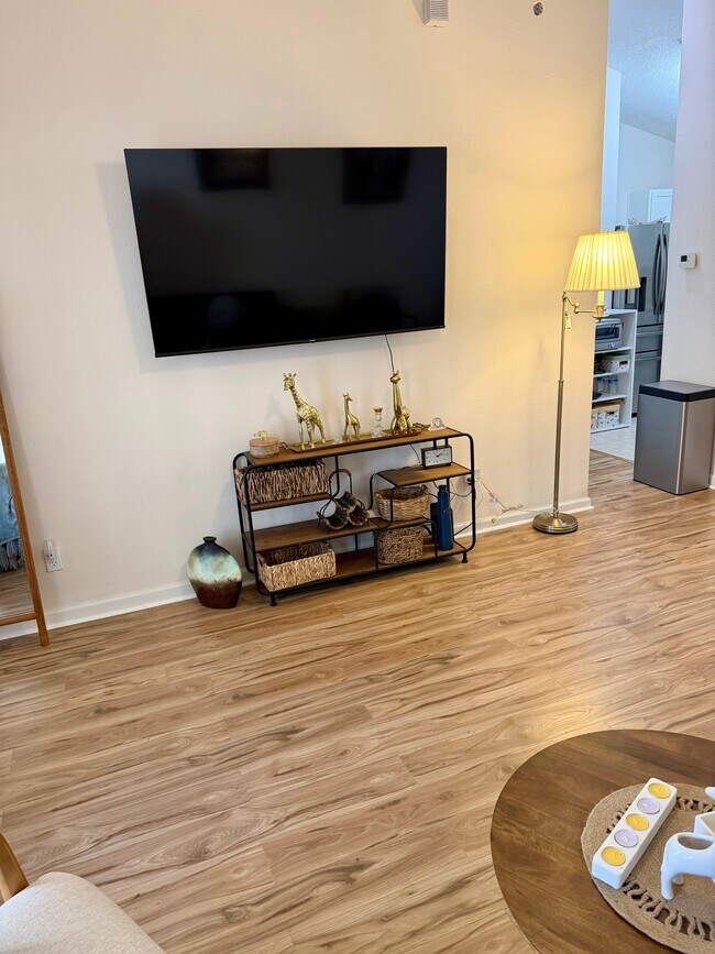 Photo - 575 Oakleaf Plantation Pkwy Unit 314