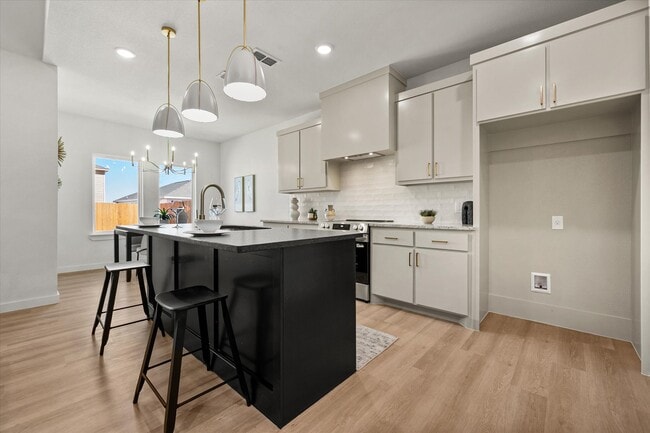 Photo - 1410 Farmhouse Ave