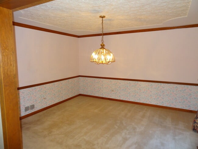 Photo - 2619 Modaff Rd