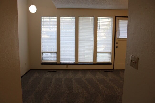 Photo - 494 N Colorado Ave Unit 494