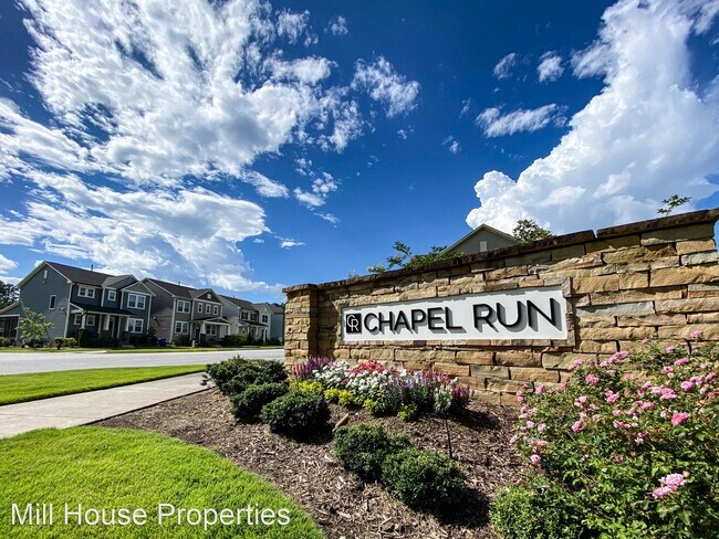 Photo - 2 br, 3.5 bath House - 140 Manordale Drive