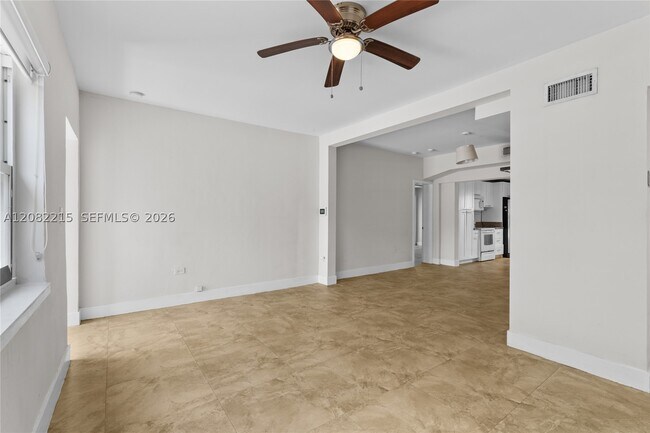 Photo - 175 NW 121st St