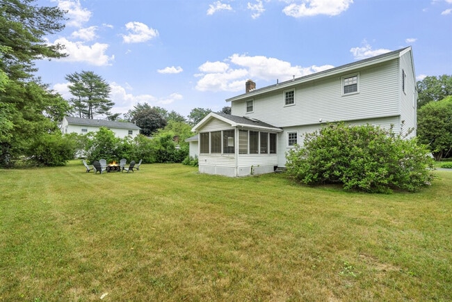 Building Photo - 2 Meadow Ln Unit ID1302138P Rental
