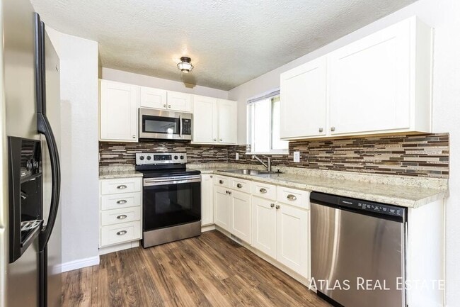 Photo - 3748 W Lewisport Dr