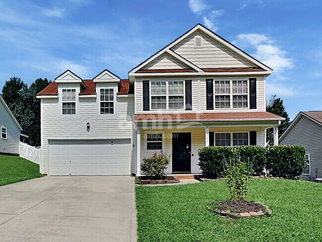 Photo - 567 River View Dr