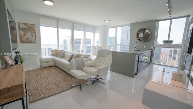 Photo - 1080 Brickell Ave