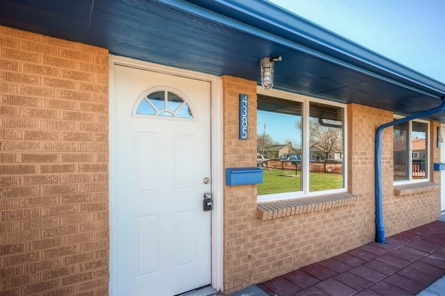 Nevada Apartments - Nevada Apartments