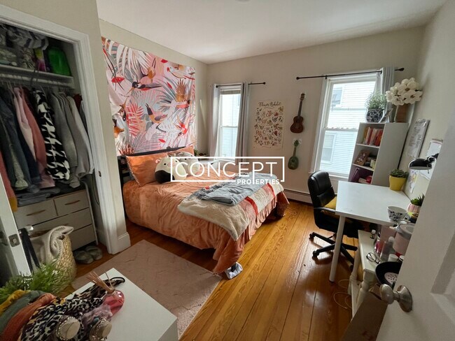 Photo - 12 Parker Hill Ave Unidad 3