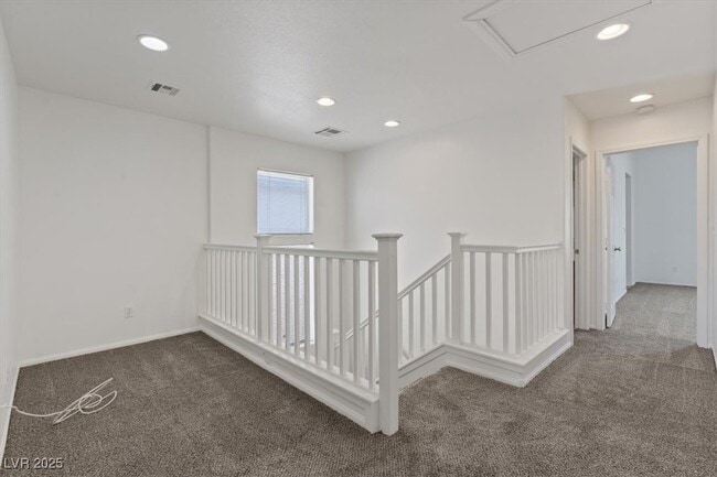 Building Photo - 1676 Victor Hugo Ln Rental