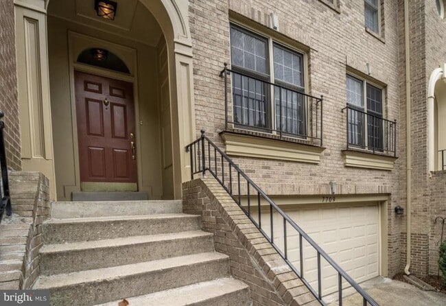 Photo - 7709 Rockledge Ct Townhome
