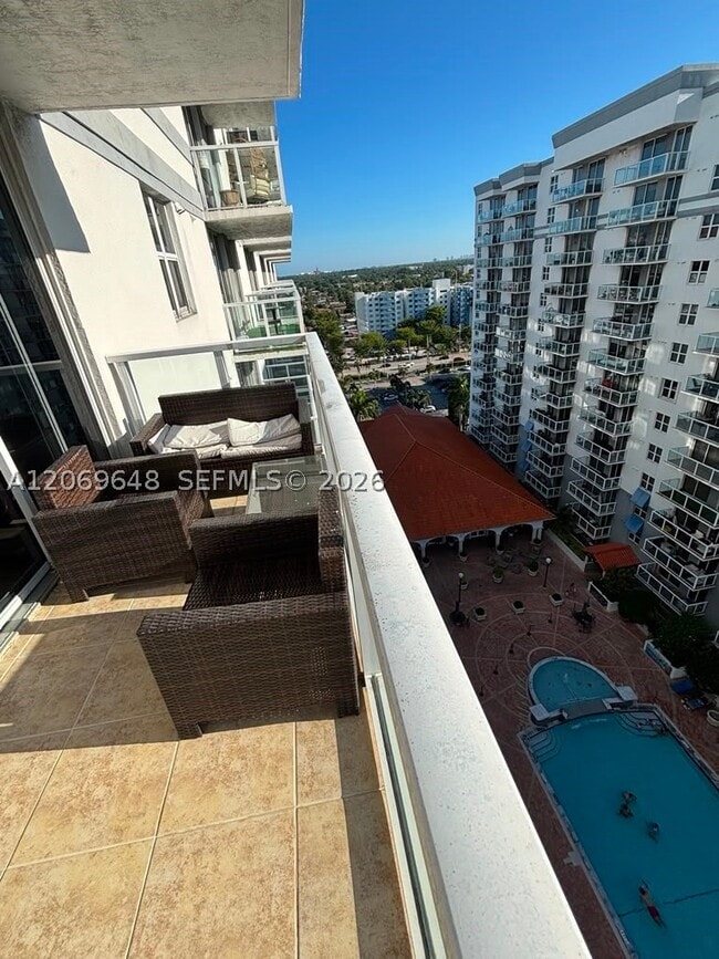 5077 NW 7th St Unit 1508