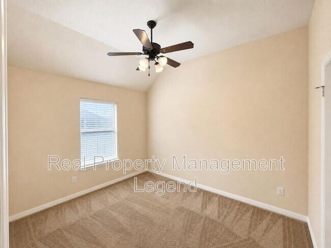 304 Blythe Bridge Dr