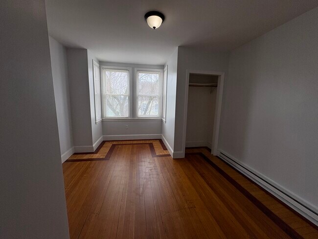 Photo - 162 Lexington St Unit 2