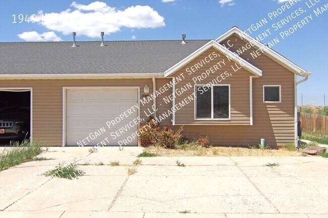 Building Photo - 1949 N 550 W Rental