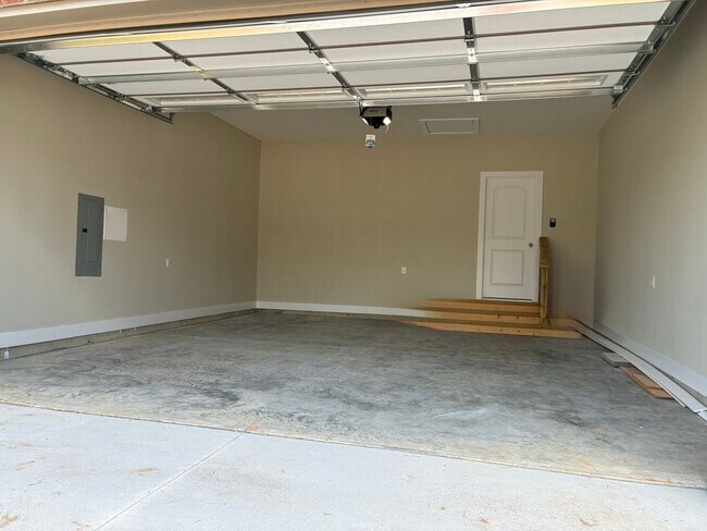 Photo - 102 Twin Lakes Dr