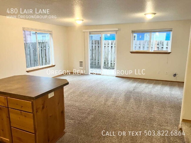 Photo - 480 Lair Ln