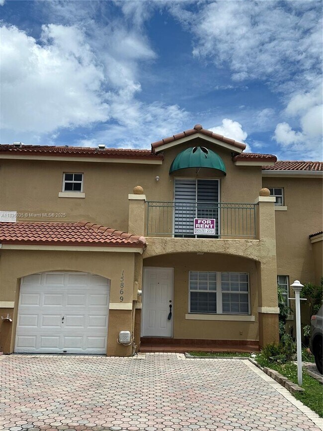 Building Photo - 15869 SW 70th Terrace Rental