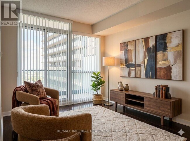 Photo - 29 Singer Ct Unité 2708