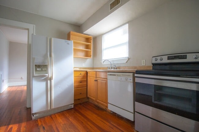 Photo - 408 W Howry Ave Unidad 2