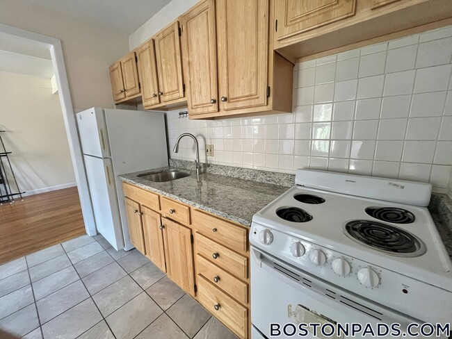 Building Photo - 1135 Commonwealth Ave