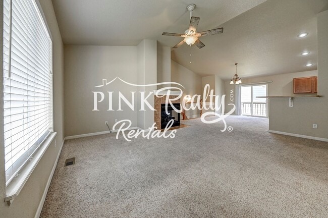 Photo - 7385 Beinecke Point