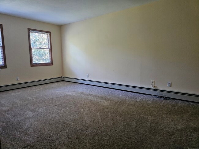 Photo - 25 Brook Pine Dr