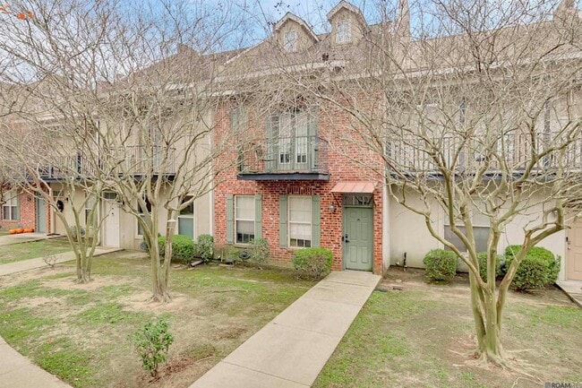 Photo - 10600 Lakes Blvd