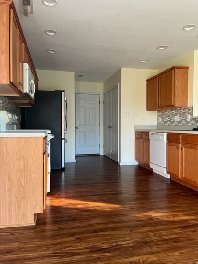 Photo - Three Bedroom Two Bath Home with Frog