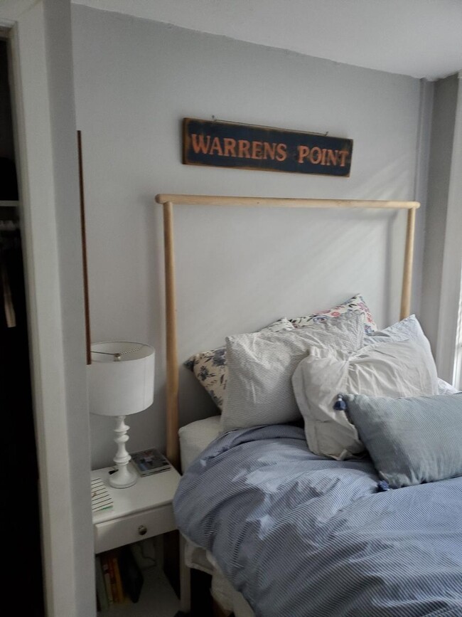 Photo - 214 Hanover St