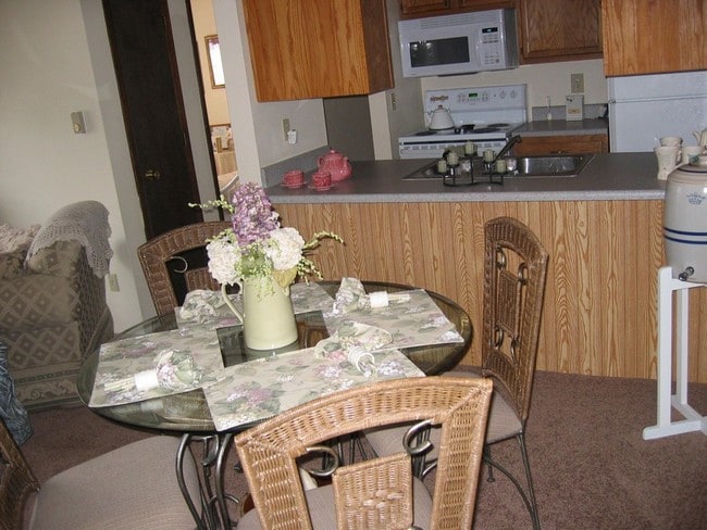 Photo - Briarwood Grand Apartments