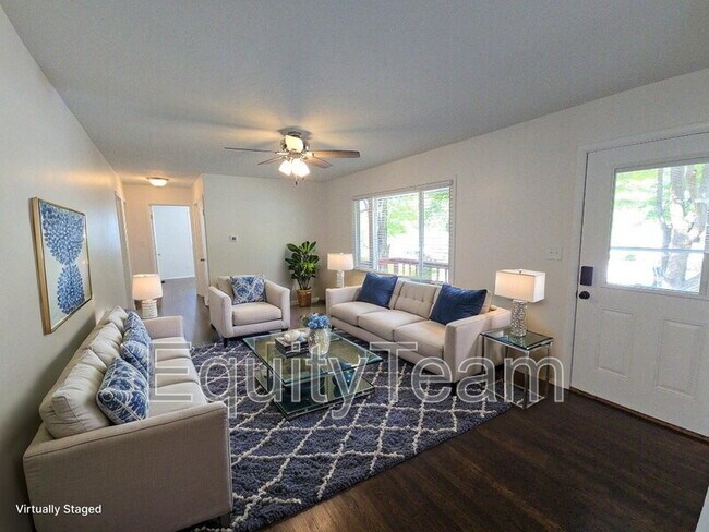 Photo - 120 Circle Dr