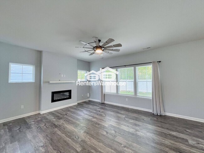 Photo - 155 American Wy