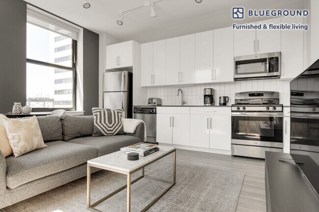 Photo - 330 S Wells St Unidad FL14-ID201