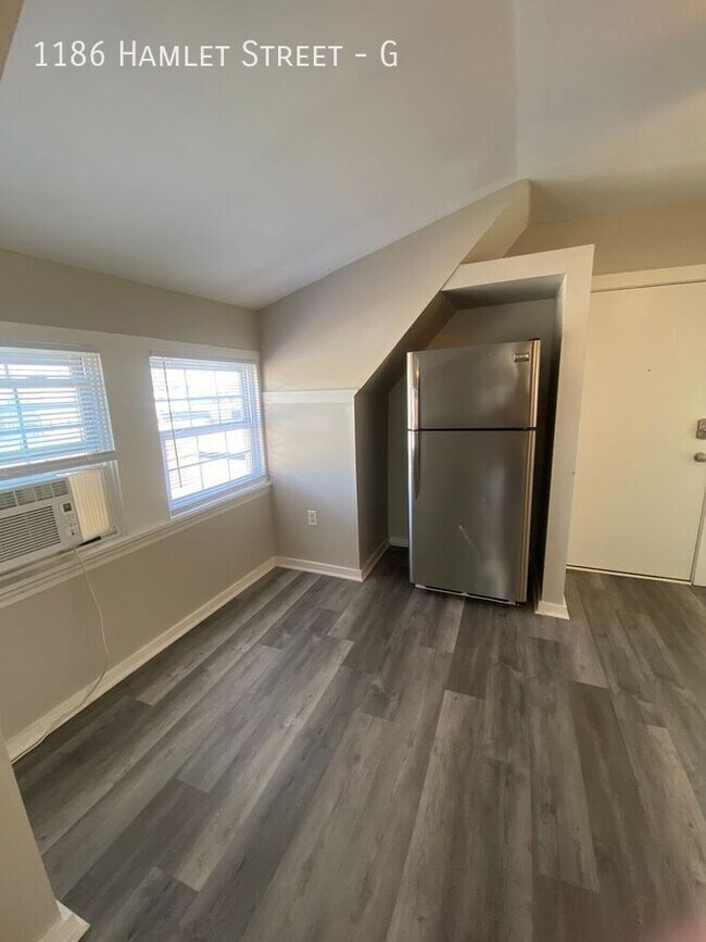 Photo - 1186 Hamlet St Unit G