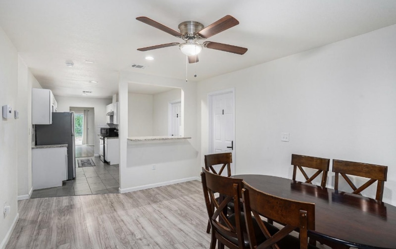 Photo - 4906 Melvin Dr