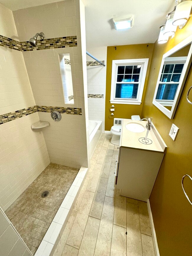 Photo - 22 Lambert Rd