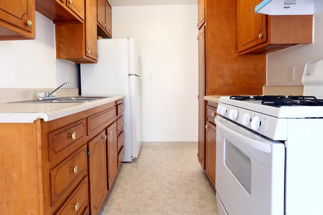 Photo - Shannon South