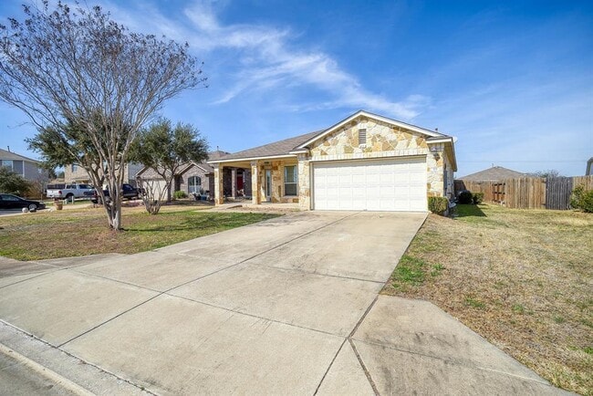 Photo - 319 Wildcat Dr