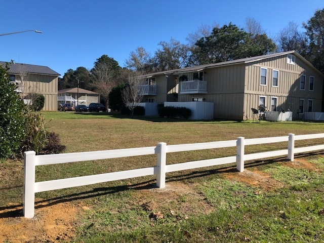 Meadowbrook Apartments
