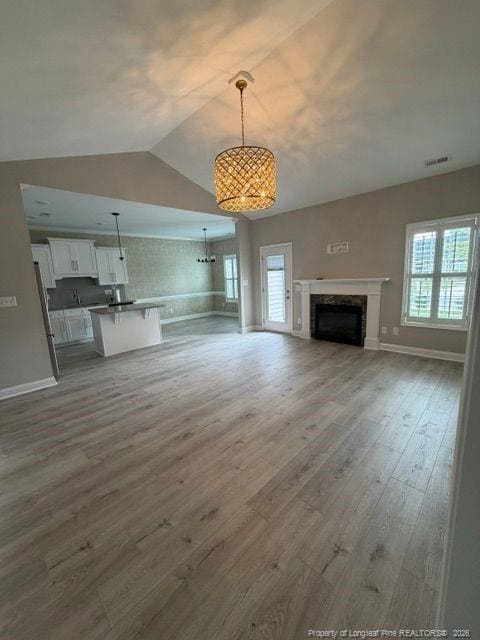 Photo - 311 W Oak Pointe Cir