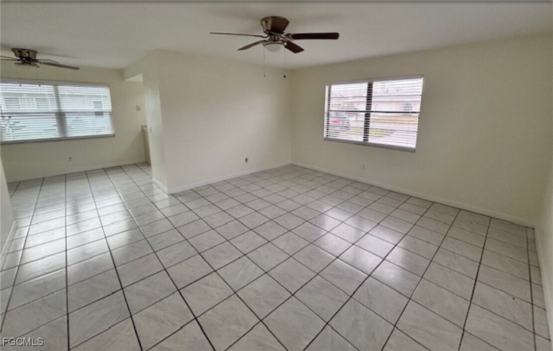 Photo - 3805 SE 11th Ave Unidad 6