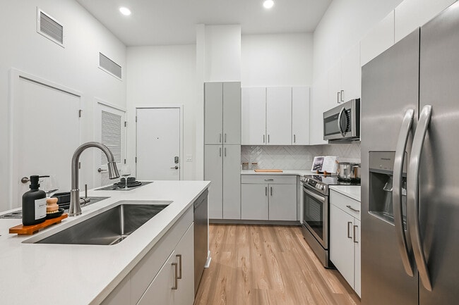 Apollo Apartments apartments — community photo