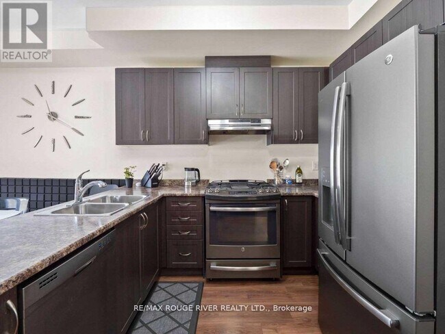 Photo - 40 Tollgate St