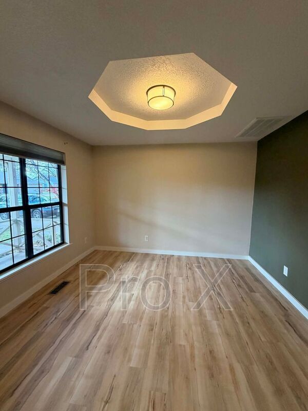 Photo - 2809 N Chandler Ave