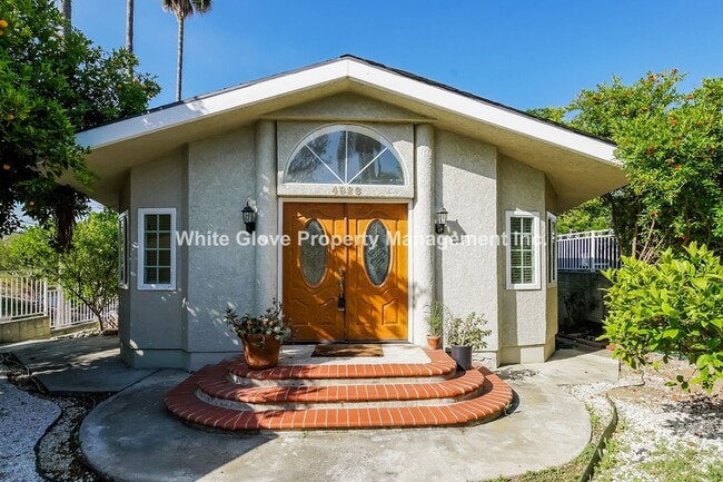 Remodeled 1924 3 Bedroom LA Home - Remodeled 1924 3 Bedroom LA Home