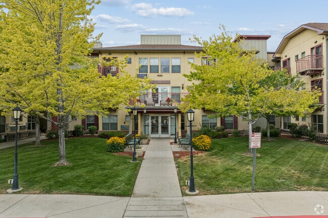 Alternate Building View - Willow Glen Senior