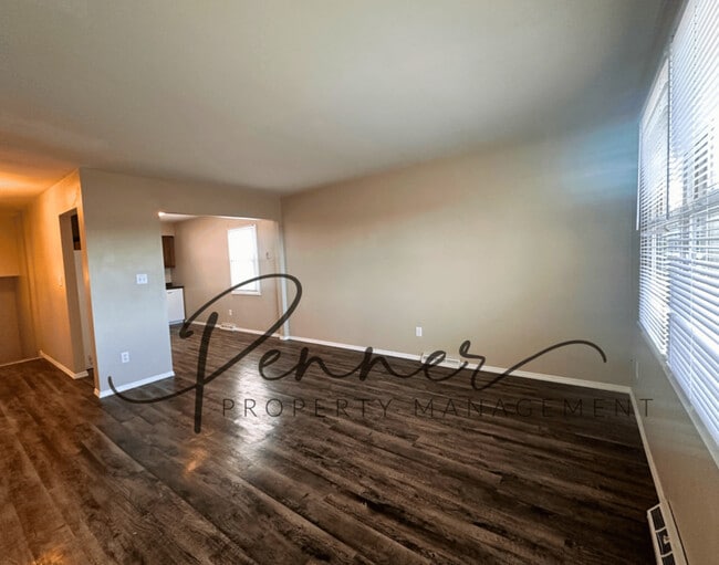 Photo - 2412 SW Jackson St