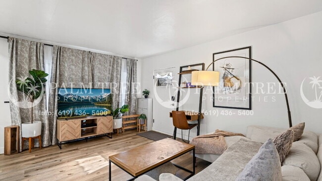 Photo - 6952 Tower St