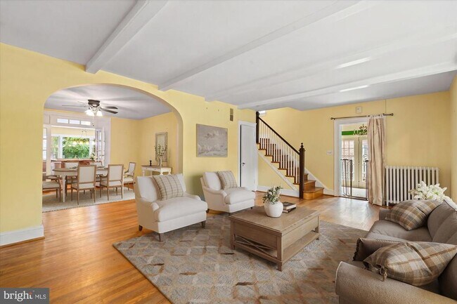 Photo - 4613 Langdrum Ln